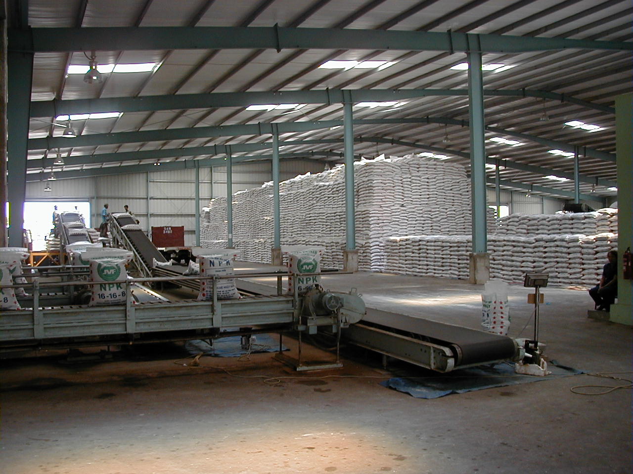 Inside_of_PWH